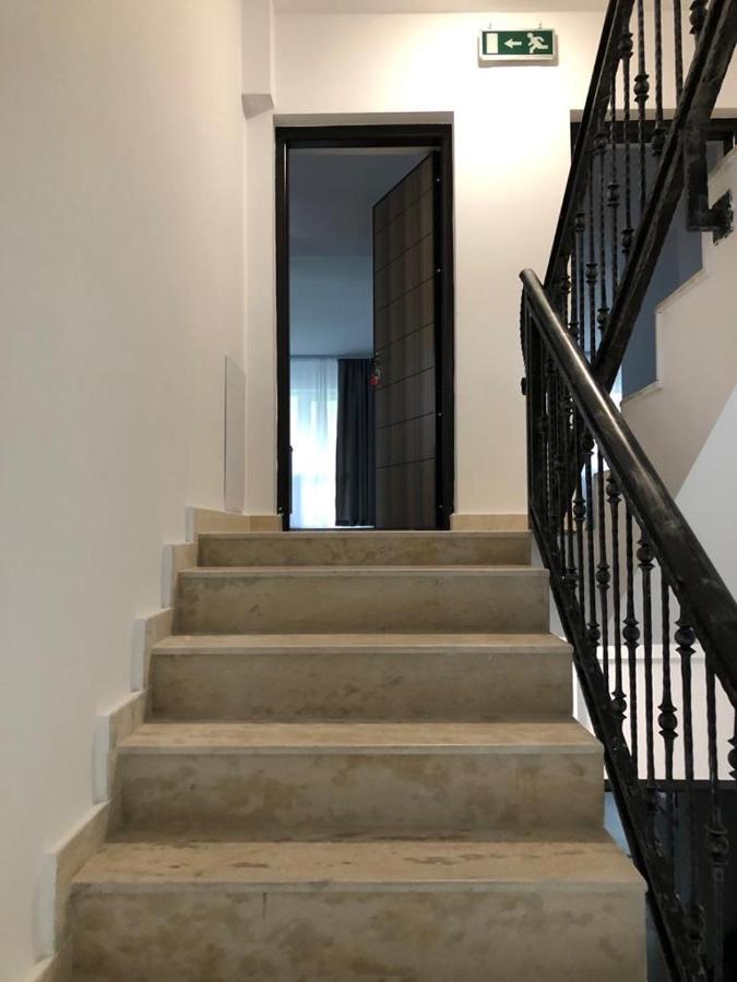 Elena-Maria Apartments Buşteni Exteriör bild
